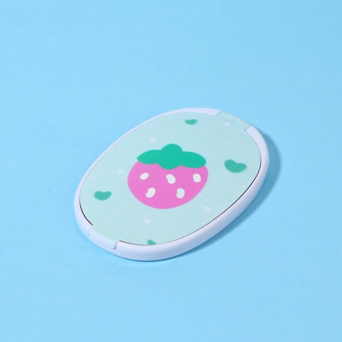 Зеркало складное «Клубника», с расчёской, 6,5 × 9,5 см Зеркало складное «Клубника», с расчёской, 6,5 × 9,5 см