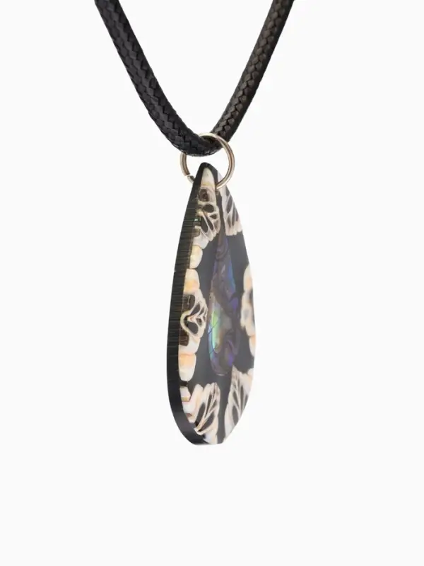 Кулон &laquo;Капля&raquo;, ракушка, чёрно-белый