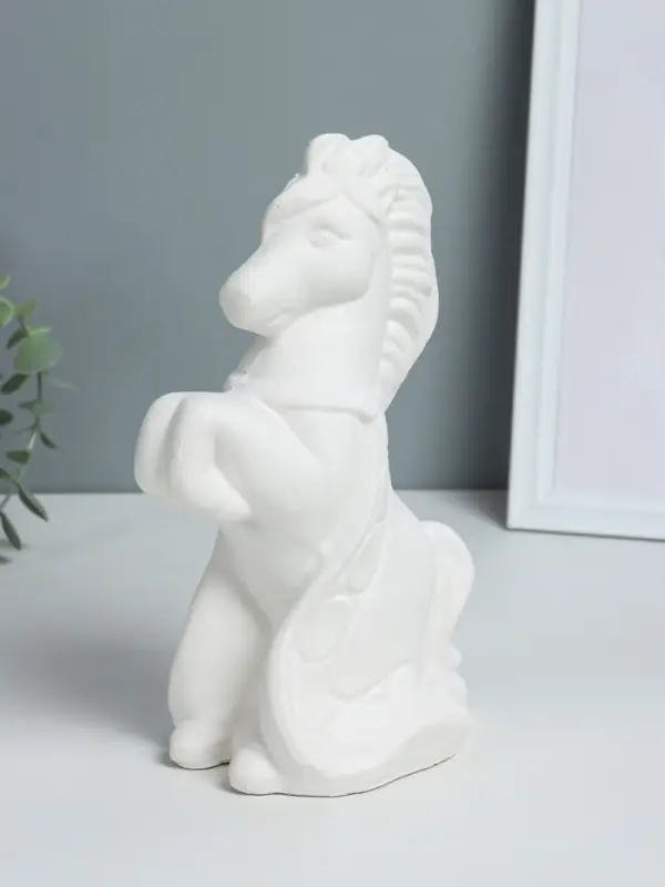 Копилка "Лошадка с попоном" высота 25 см,  гипс, натуральный