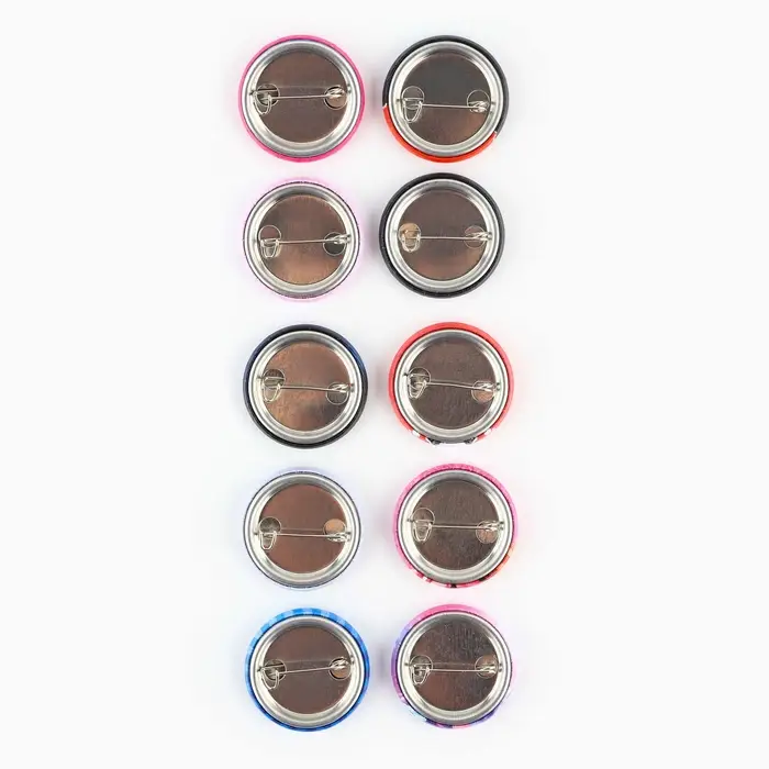 Значок металлический , закатной «Аниме для детей», d=2,5 cм, МИКС Значок металлический , закатной «Аниме для детей», d=2,5 cм, МИКС