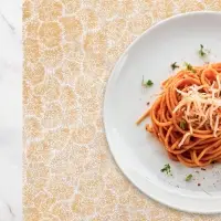 Салфетка сервировочная на стол Доляна &laquo;Салют&raquo;, 45&times;30 см, золотая