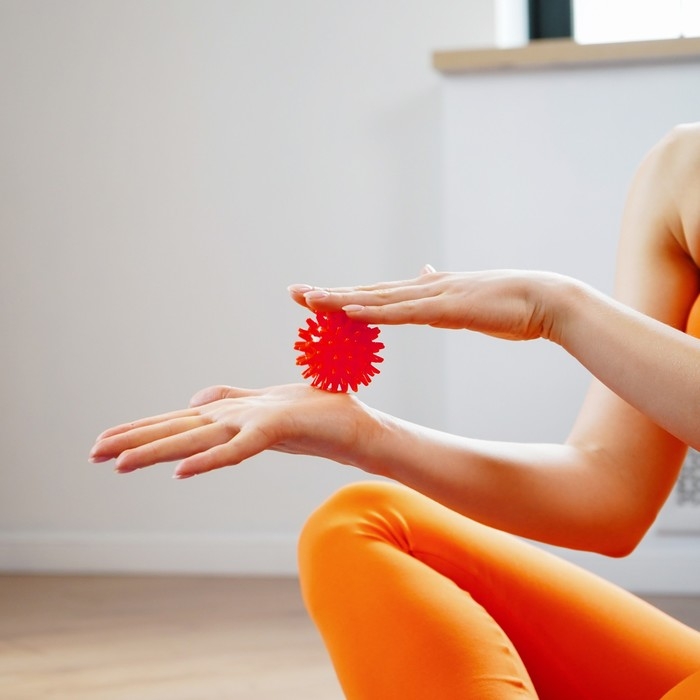 Массажёр «Ёжик», d=4,5 см, 17 г Массажёр «Ёжик», d=4,5 см, 17 г