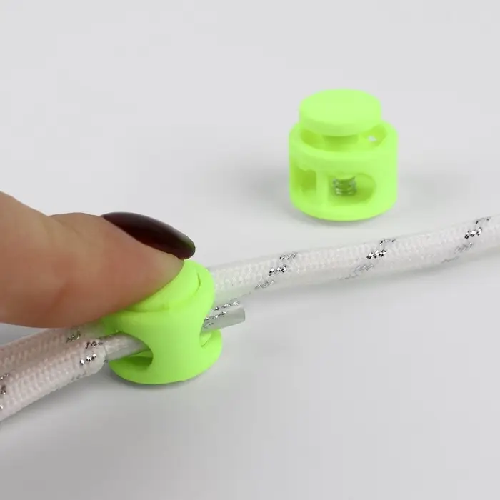 Набор для шнурков, d=5 мм, фиксатор и наконечник, 2 пары, салатовый Набор для шнурков, d=5 мм, фиксатор и наконечник, 2 пары, салатовый