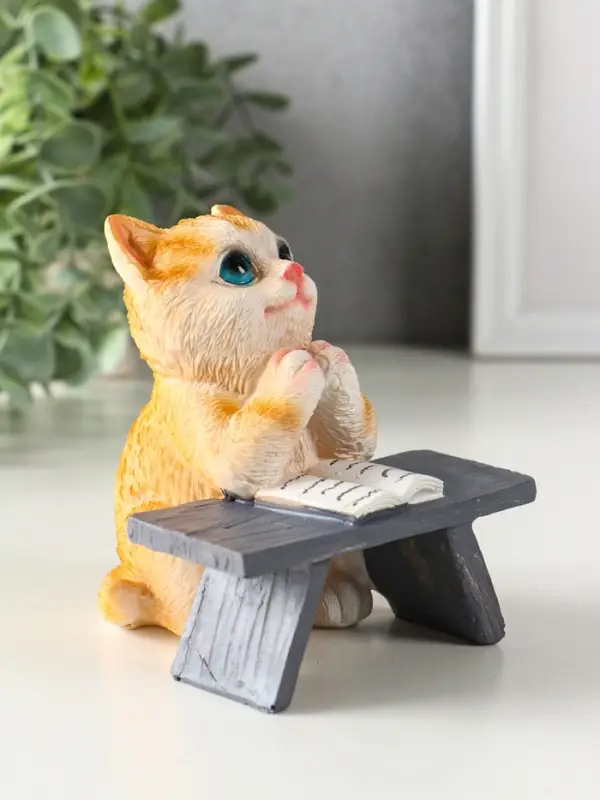 Фигурка полистоун &laquo;Котик с книгой за партой&raquo;, рыжий, 9&times;8.5&times;9.5 см