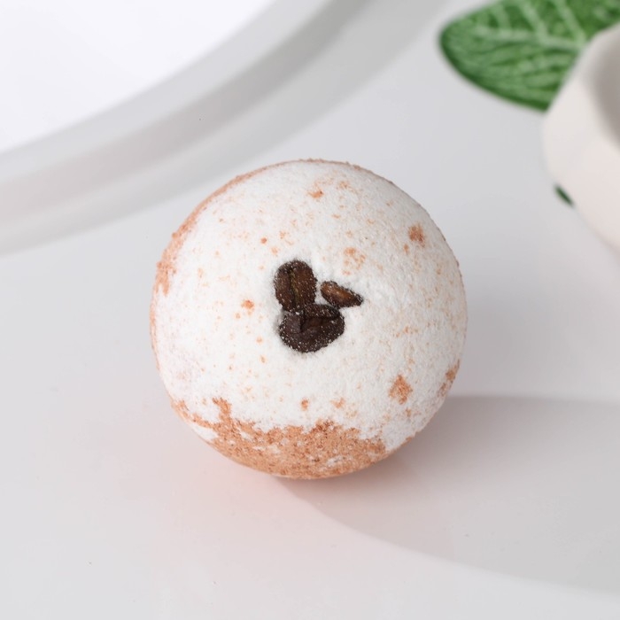 Бомбочка для ванны с кофейными зернами «Будь собой», 130 г, аромат кофе, BEAUTY FОХ Бомбочка для ванны с кофейными зернами «Будь собой», 130 г, аромат кофе, BEAUTY FОХ