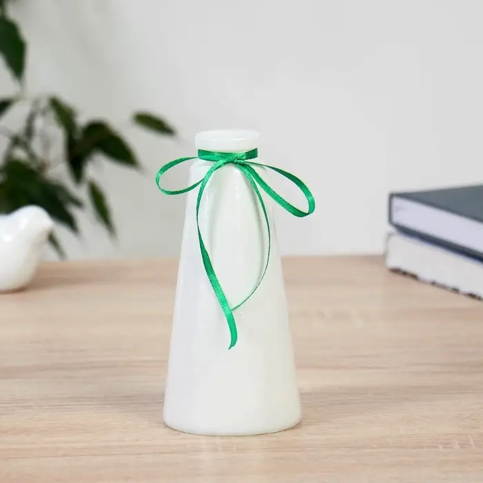 Ваза для цветов &laquo;Волшебные мгновения&raquo;, 210 мл, d=3.5 см, d=7.5 (дно), h=15 см, стекло, белая