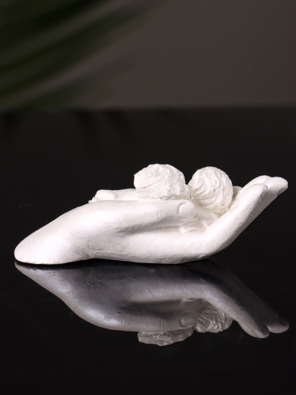 Фигура "Ангелок на ладони спит" малый, 3х7х3 см, перламутр