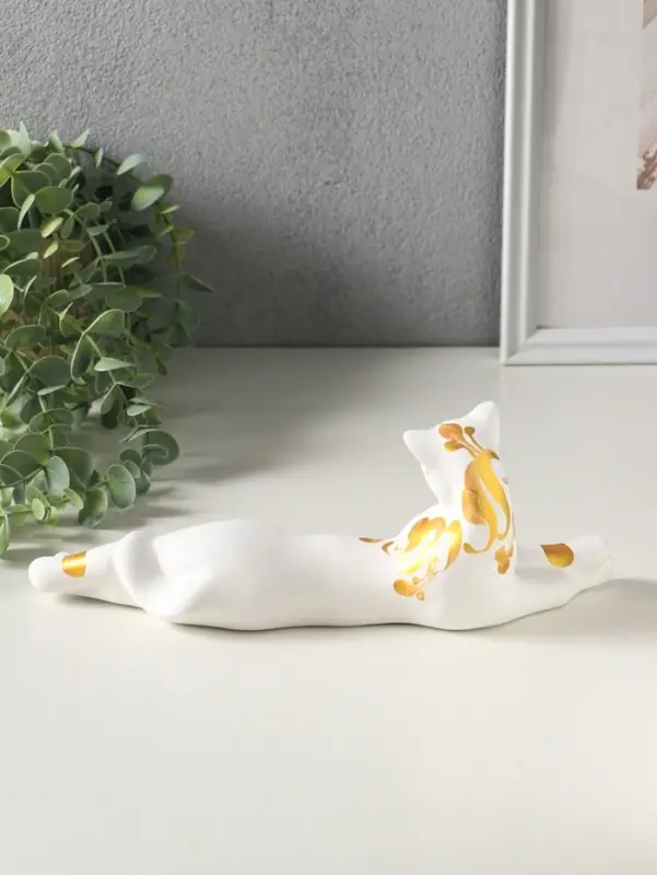 Фигура керамика &laquo;Кошка Багира лежит&raquo;, 26 см, белый