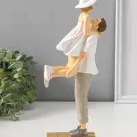 Сувенир полистоун "Влюблённые - я буду носить тебя на руках" 29,5 см