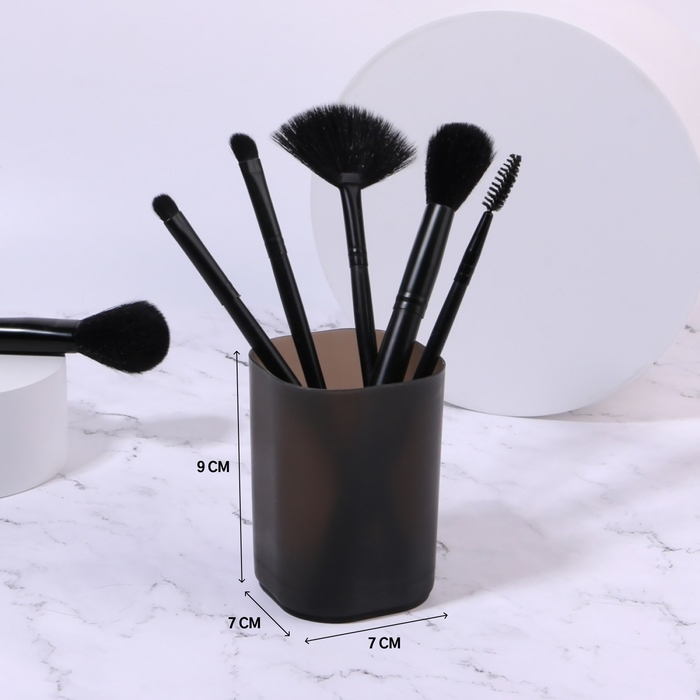 Подставка для хранения маникюрных/косметических принадлежностей «STANDART», 7 × 7 × 9 см, цвет чёрный матовый Подставка для хранения маникюрных/косметических принадлежностей «STANDART», 7 × 7 × 9 см, цвет чёрный матовый