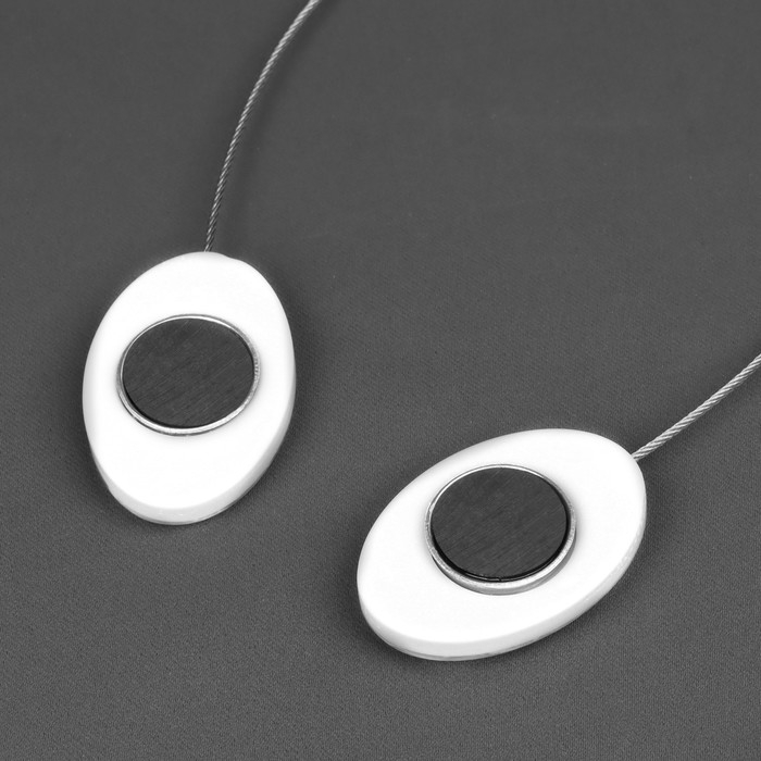 Подхват для штор «Мраморный камень», 5 × 3,5 см, 21 см, цвет белый Подхват для штор «Мраморный камень», 5 × 3,5 см, 21 см, цвет белый