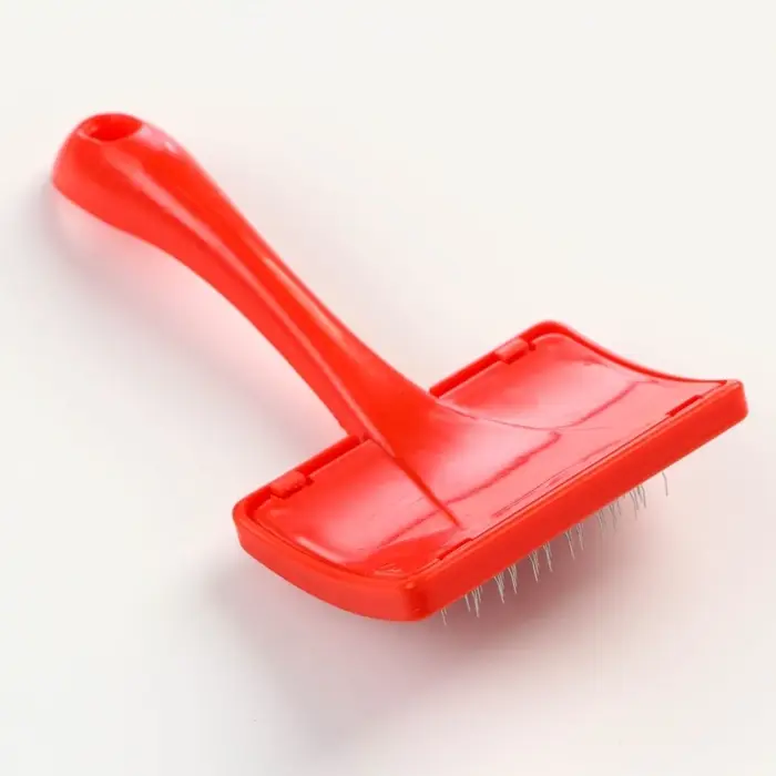 Пуходёрка малая, 7&times;14 см, без капель, изогнутая, красная