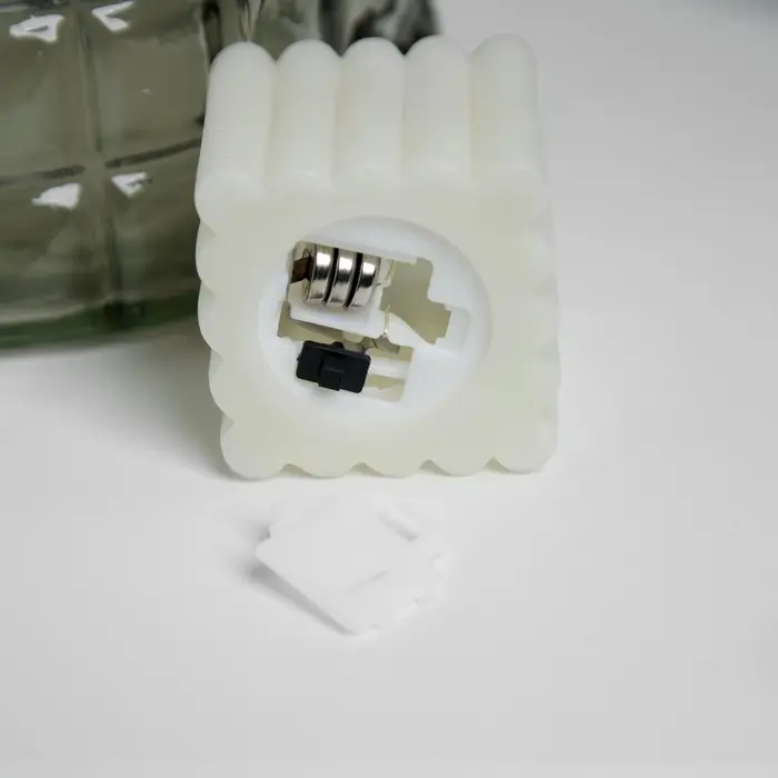 Светодиодная фигура &laquo;Куб&raquo; 5&times;5 см, от батареек AG13&times;3, свечение тёплое белое