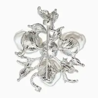 Брошь &laquo;Цветочек&raquo; роскошный, жемчуг, цвет белый в серебре