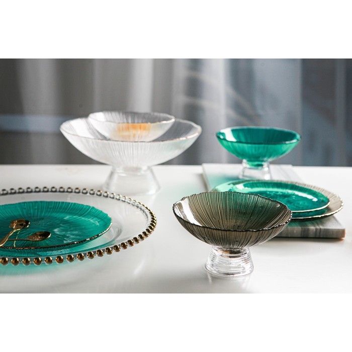 Ваза из стекла для фруктов «Фейерверк», 1,4 л, 25×10 см, цвет изумрудный Ваза из стекла для фруктов «Фейерверк», 1,4 л, 25×10 см, цвет изумрудный