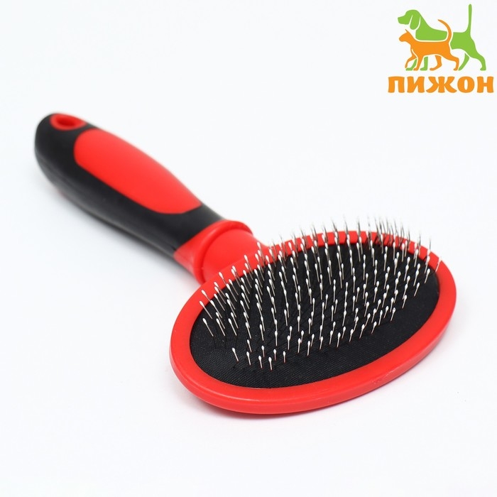 Пуходерка пластиковая мягкая с закругленными зубьями, средняя, 9,5 х 16 см, красная Пуходерка пластиковая мягкая с закругленными зубьями, средняя, 9,5 х 16 см, красная