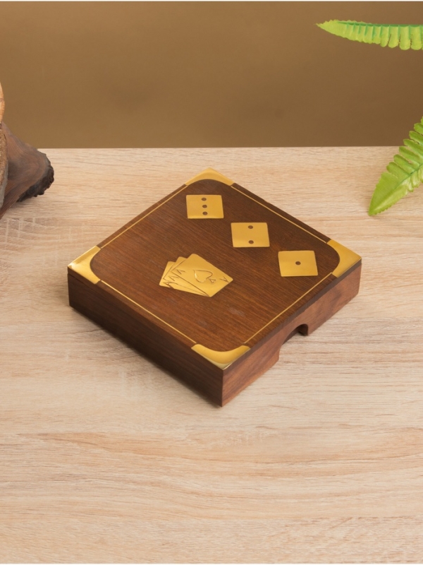 Шкатулка для хранения игральных карт 12.5х12,5 см, дерево шишам, латунь Шкатулка для хранения игральных карт 12.5х12,5 см, дерево шишам, латунь