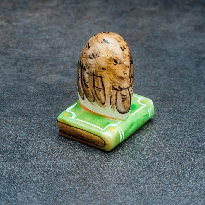 Сувенир «Совенок на книге», 3,5×5 см, селенит Сувенир «Совенок на книге», 3,5×5 см, селенит