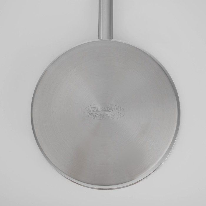 Сковорода «Общепит», d=28 см, h=7,5 см, корпус 0,6 мм, дно ТРС 3,5 мм, индукция Сковорода «Общепит», d=28 см, h=7,5 см, корпус 0,6 мм, дно ТРС 3,5 мм, индукция