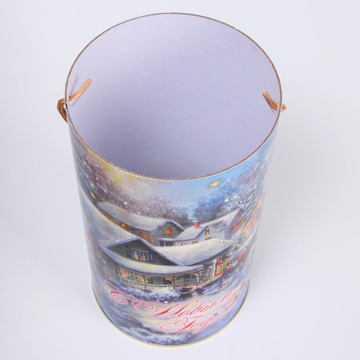 Новый год. Подарочная коробка, тубус «Дедушка Мороз» 120х220мм. Новый год. Подарочная коробка, тубус «Дедушка Мороз» 120х220мм.