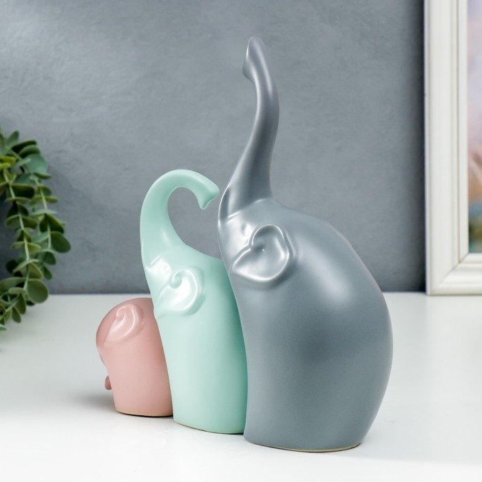 Сувенир керамика Сувенир керамика "Семья слонов" пастель матовый набор 3 шт h=7 см 15,5 см 23,5 см
