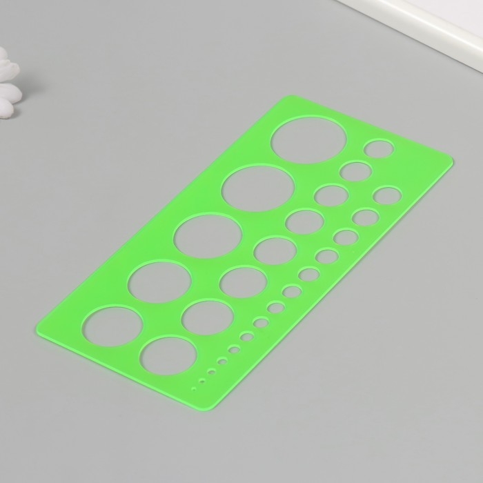 Набор для квиллинга 170 полосок с инструментами Набор для квиллинга 170 полосок с инструментами "Замок в книге" 25х33,7 см