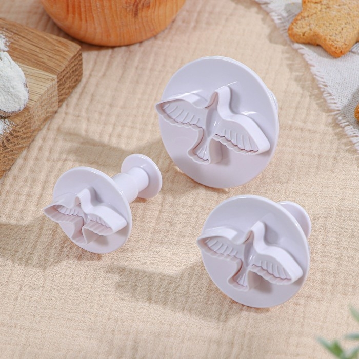 Набор плунжеров кондитерских Доляна «Птица», 3 шт, 4,5×5 см Набор плунжеров кондитерских Доляна «Птица», 3 шт, 4,5×5 см