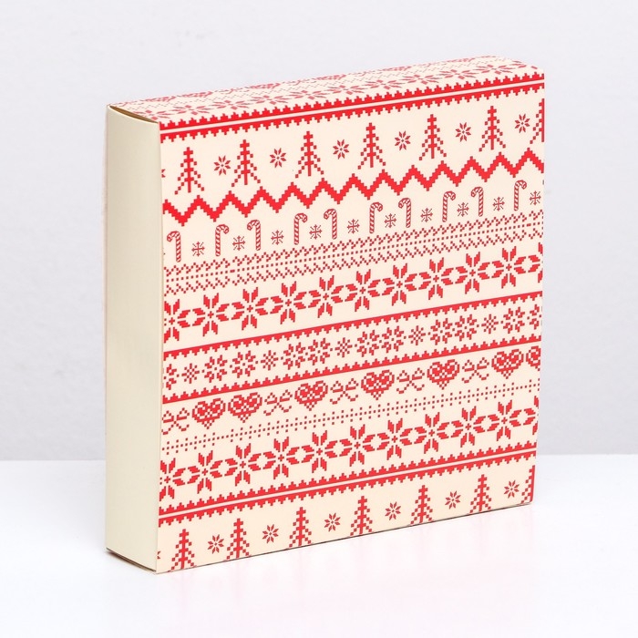 Новый год. Коробка под 8 конфет и шоколадки, 17,7х17,7х3,8 см, кондитерская упаковка Новый год. Коробка под 8 конфет и шоколадки, 17,7х17,7х3,8 см, кондитерская упаковка
