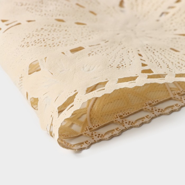 Салфетка ажурная для стола &laquo;Нежность. Астры&raquo;, 45&times;30 см, цвет бежевый