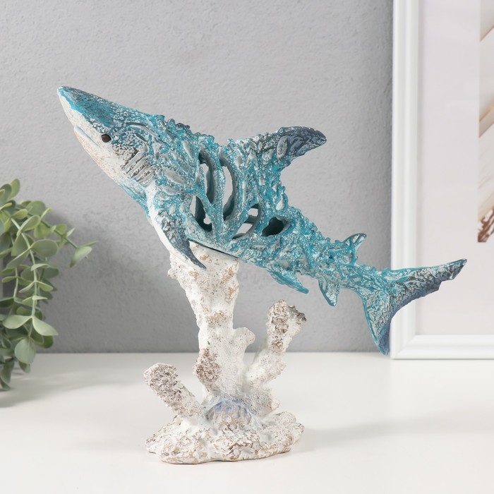 Сувенир полистоун Сувенир полистоун "Коралловый риф. Акула на подставке" 29х14,5х20,5 см