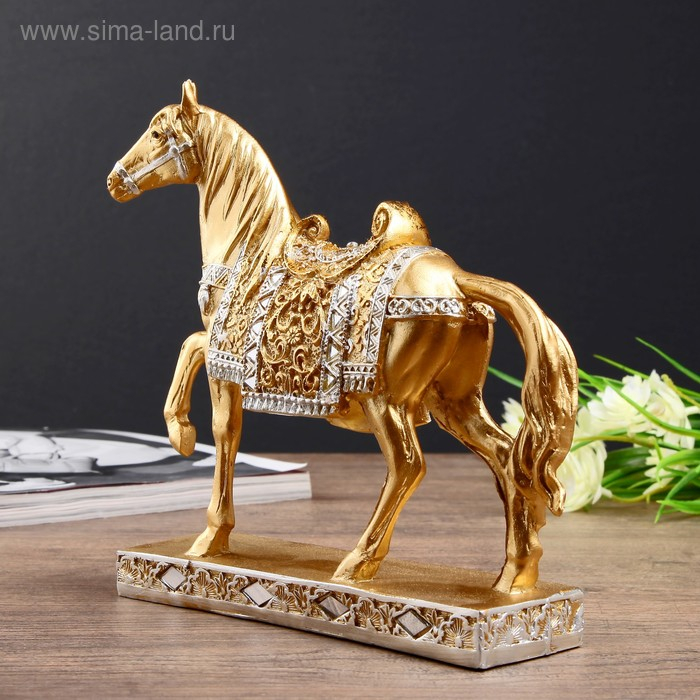 Сувенир полистоун Сувенир полистоун "Золотой конь - аллюр" 17,5х19,5х5,4 см