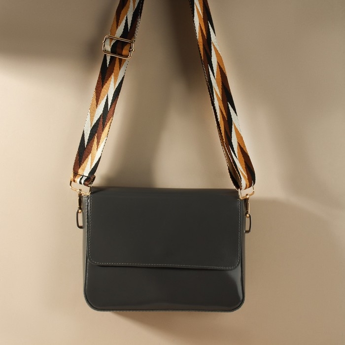 Ручка для сумки «Орнамент косичка», стропа, с карабинами, 139 ± 3 × 3,8 см, цвет бежевый/белый/чёрный Ручка для сумки «Орнамент косичка», стропа, с карабинами, 139 ± 3 × 3,8 см, цвет бежевый/белый/чёрный