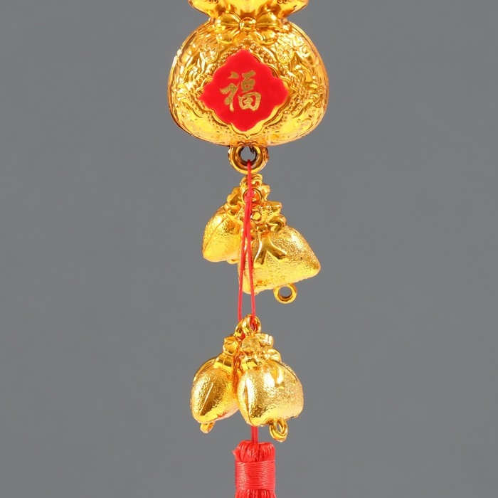 Подвеска пластик, текстиль Подвеска пластик, текстиль "Золотые денежные мешки" 3х4,5х38 см