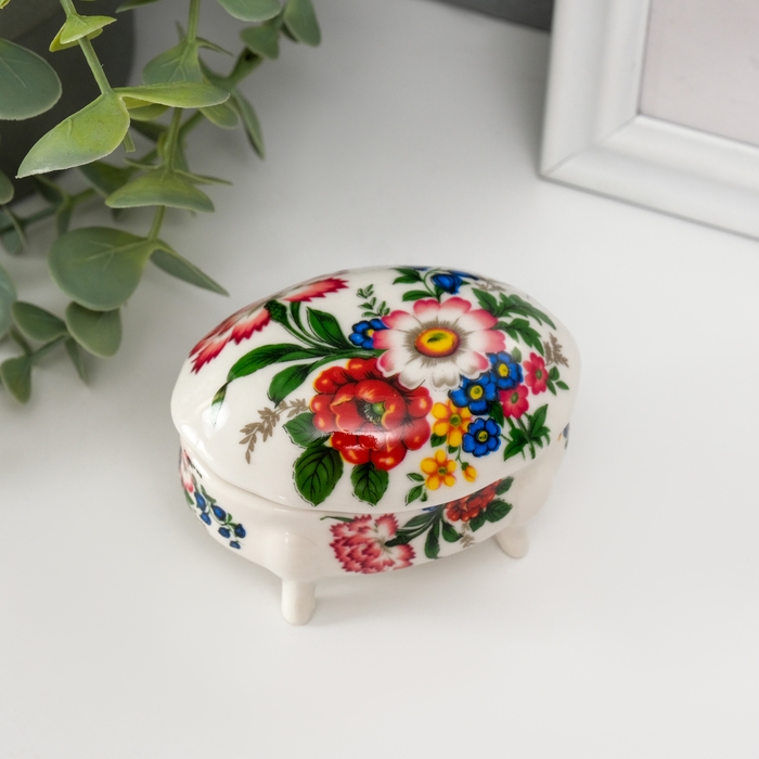 Шкатулка керамика на ножках Шкатулка керамика на ножках "Гвоздики" 6,1х7,7х4,8 см