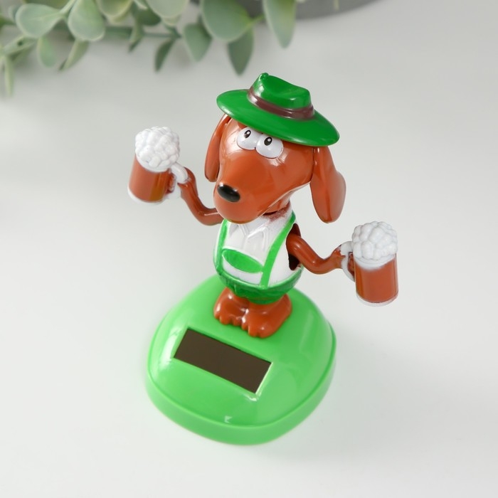 Маятник пластик от солнечной батареи Маятник пластик от солнечной батареи "Пёсик с кружками пива" 10,5х9,3х6 см МИКС