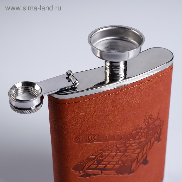 Подарочный набор Подарочный набор "Танк" 4в1: фляжка 240 мл, воронка, 2 рюмки, 17 х 18 см, коричневый