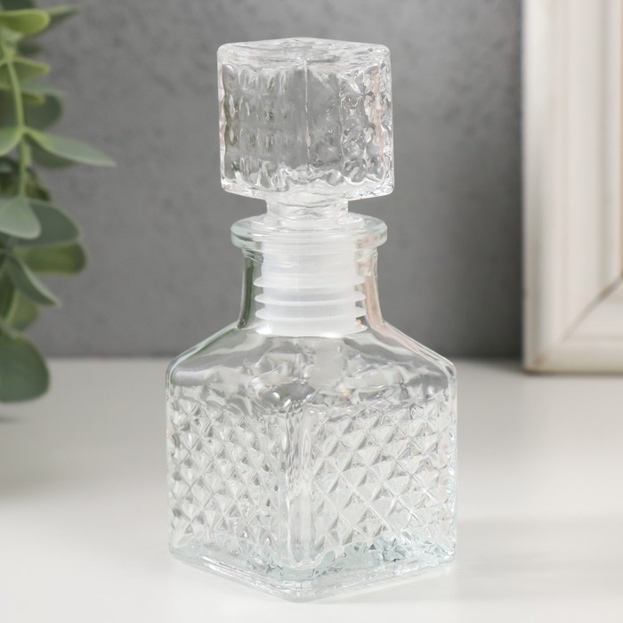 Диффузор для эфирных масел с крышкой Диффузор для эфирных масел с крышкой "Ромбики" 50 мл прозрачный 4.5х4.5х10,5 см