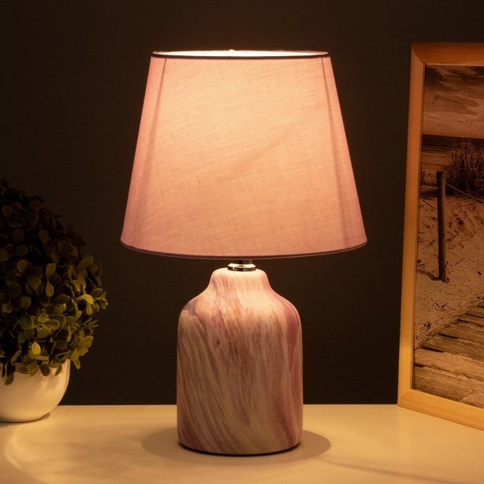 Лампа настольная Лампа настольная "Жаклин" 1х40Вт Е14 сиреневый 20х20х32см