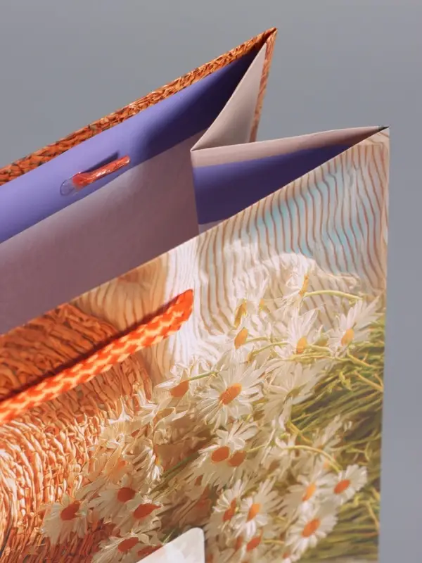 Пакет подарочный "Лучшее время сейчас" ламинированный 26 х 12 х 32 см