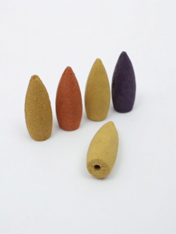 Подставка для благовоний TAKE IT EASY «Озерный край», набор благовоний конусы, стелющийся дым, 4.4×3.6×4.1см