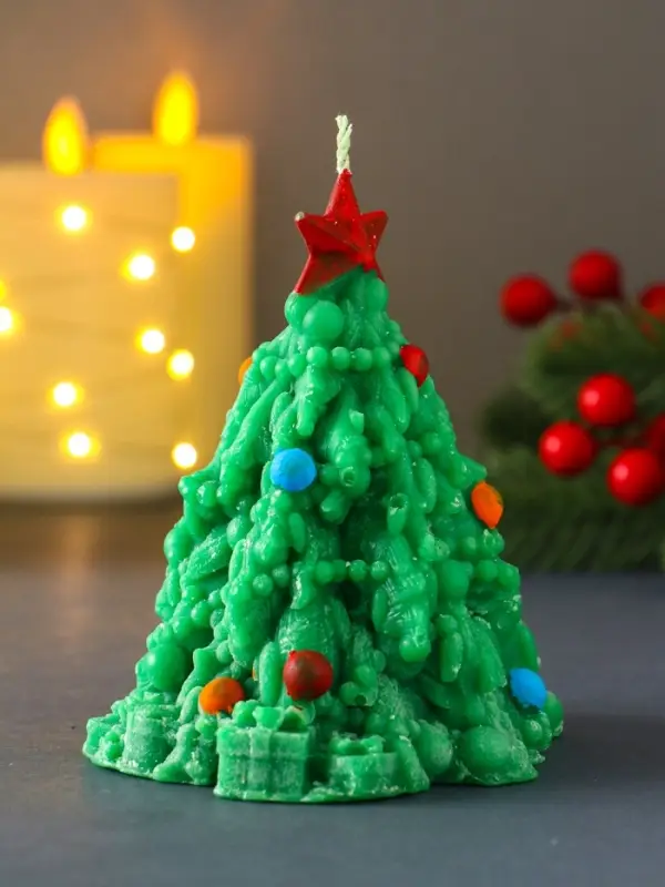 Свеча "Ёлочка нарядная" 90*108 мм