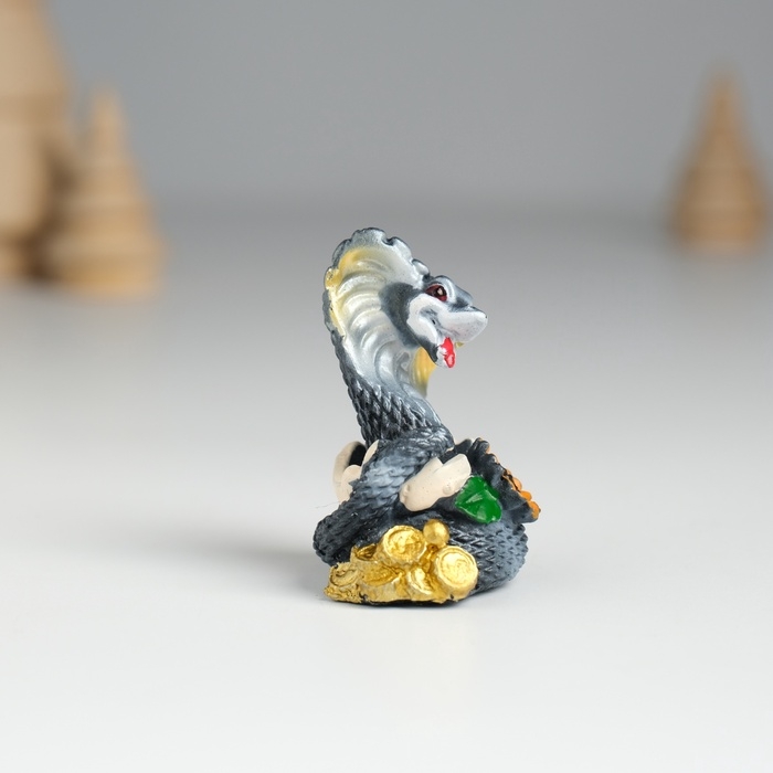 Сувенир полистоун Сувенир полистоун "Змейка тёмная с подсолнухом" МИКС 7х3х4,3 см