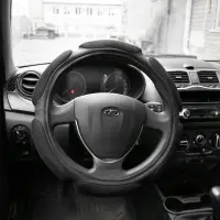 Спонжевая оплетка руля AVS SP-426S-B ( размер S, черный) - Серия "Sponge"