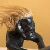 Вечный календарь &laquo;Абориген с компьютером&raquo;, 15&times;11&times;10 см, дерево