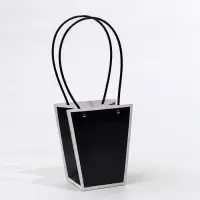 Сумка для цветов чёрная влагостойкая, 17&times;17 - 11.5&times;11.5 - 20 см