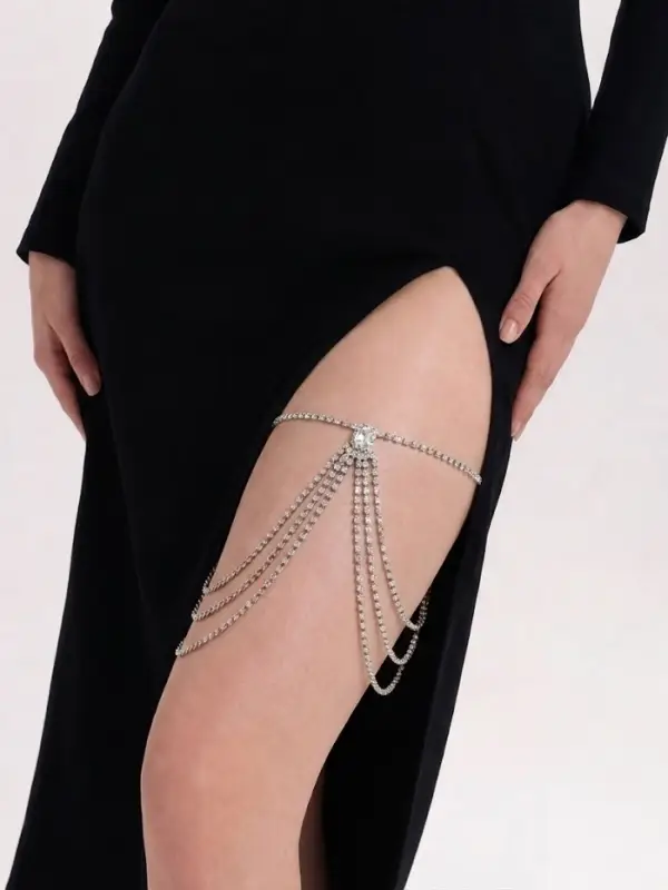 Бодичейн на бедро со стразами &laquo;Шахерезада&raquo;, белая в серебре