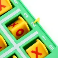 Настольная игра &laquo;Крестики против ноликов. Новый год&raquo;