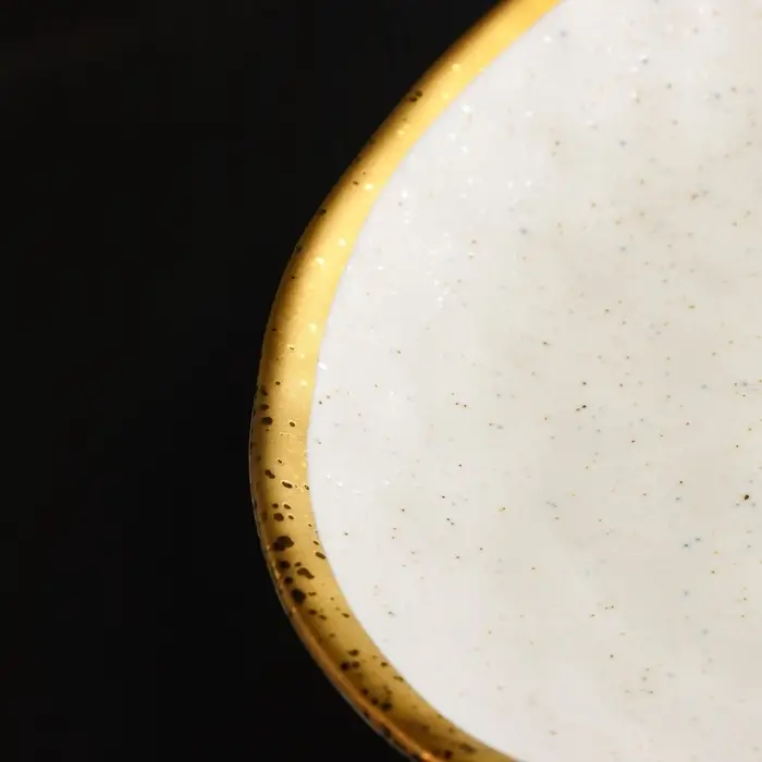 Блюдо сервировочное Magistro Poursephona, 37&times;24 см, фарфор, бежевое