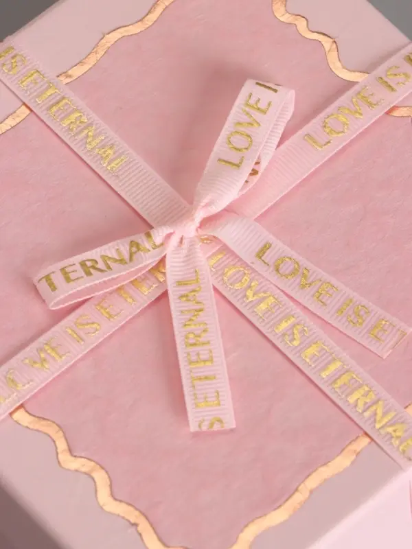 Наборок коробок 3 в 1 прямоугольные 19*19*9.8 17*17*8.0 15*15*6.5 см