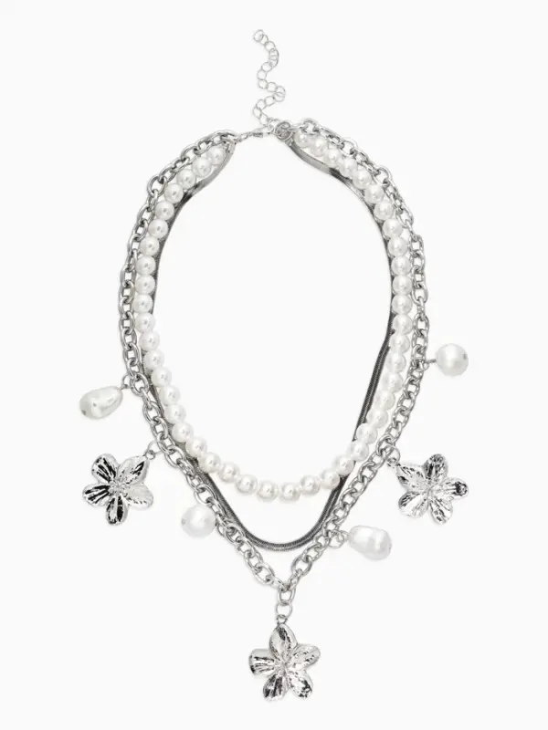 Колье многослойное с подвесками &laquo;Жемчуг с цветами&raquo;, 3 уровня, 34, 36, 40 см, медь, белое в серебре